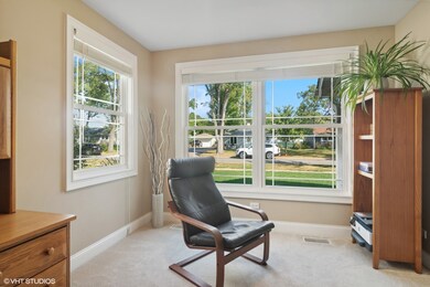 2301 Eastman St, Rolling Meadows, IL 60008 - photo 5