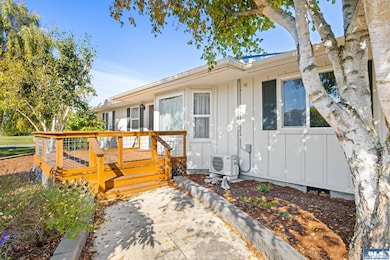 1330 Thornton Dr, Sequim, WA 98382 - photo 2