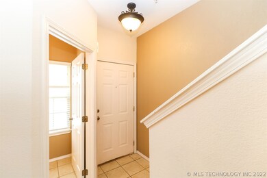 419 E C St unit 113, Jenks, OK 74037 - photo 2