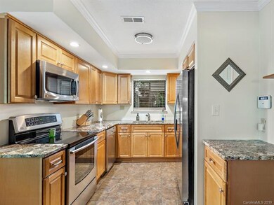 107 Cimarron Dr unit 107, Asheville, NC 28803 - photo 6