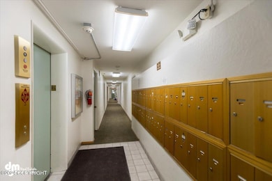 06-Elevator_IMG_9709_SSW