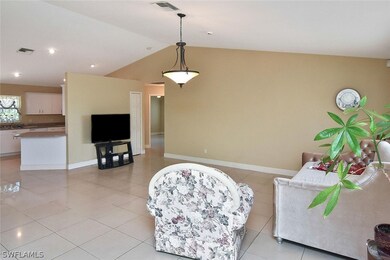 214 Manatee St, Fort Myers, FL 33913 - photo 4