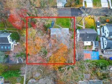 267 Edinboro Rd, Staten Island, NY 10306 - photo 7