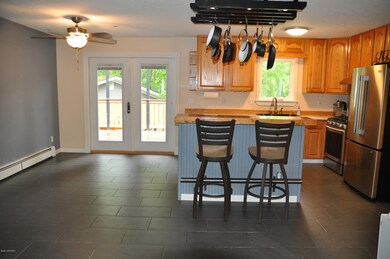 4KitchenDining