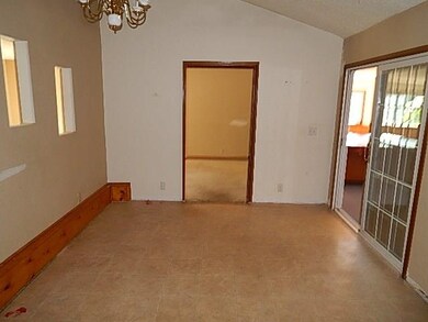 3745 Indianapolis Ave, Des Moines, IA 50317 - photo 5