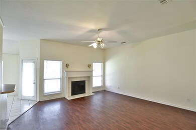 4433 Cole Dr, Abilene, TX 79606 - photo 3