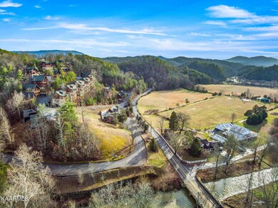 02-Lot-4-Covered-Bridge-Resort-Seviervil