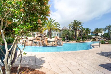 Huge Pool Deck