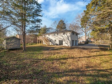 144_ParkDr-5