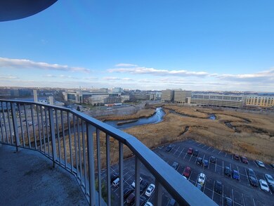 Sagamore Place Condominiums unit 1206, Quincy, MA 02171 - photo 2