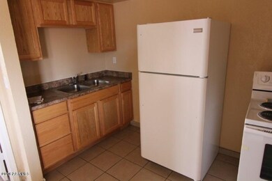 Unit Kitchen