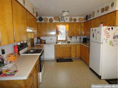 706 Huntsinger Ave, Park Rapids, MN 56470 - photo 3