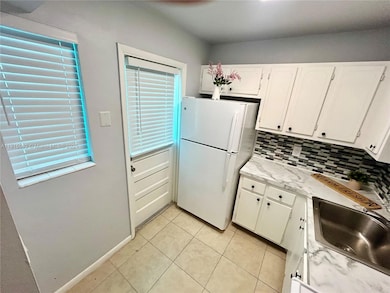 2213 NE 1st Ct unit 203, Boynton Beach, FL 33435 - photo 3