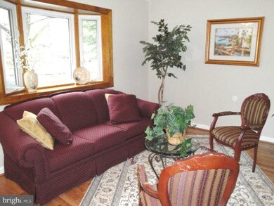 811 Chestnut Tree Dr, Annapolis, MD 21409 - photo 5