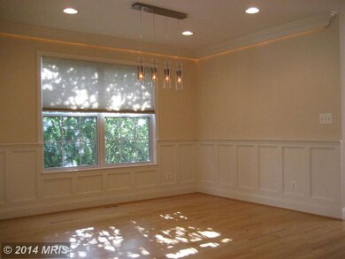 2559 James Monroe Cir, Herndon, VA 20171 - photo 6