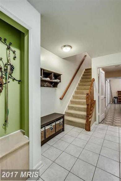 570 Sparkleberry Terrace NE, Leesburg, VA 20176 - photo 6