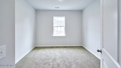 Cali_Express_White_Cabinets06