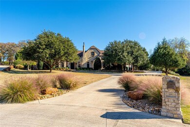 201 Regency Ct, Denton, TX 76210 - photo 2