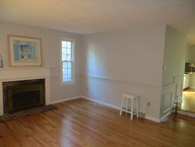 894 Wellman Ave, North Chelmsford, MA 01863 - photo 3
