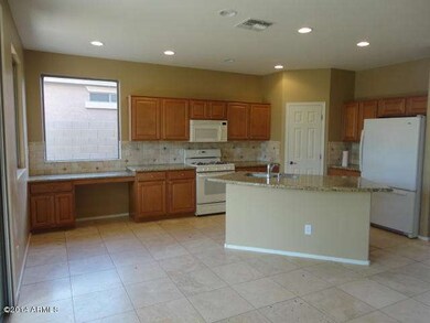 10022 E Lakeview Cir, Mesa, AZ 85209 - photo 4