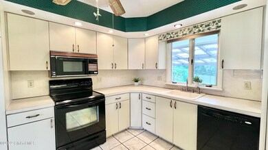 22 Golder St, Albany, NY 12209 - photo 7