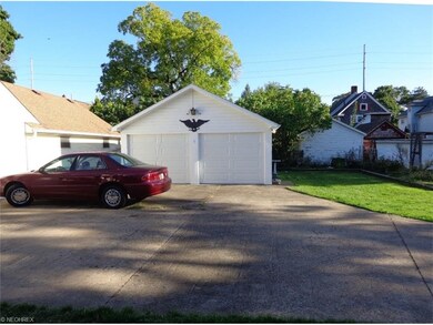 Extra Wide driveway to help with any overflow park