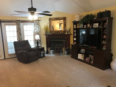 508 Camellia Ave, Douglas, GA 31533 - photo 7