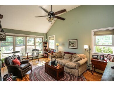 47 Gurtner St, Manchester, NH 03104 - photo 5