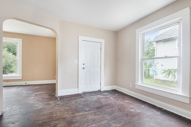 616 8th St, Elkhart, IN 46516 - photo 3