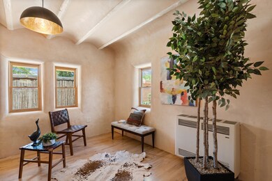 532 1/2 W Alameda St unit B, Santa Fe, NM 87501 - photo 3