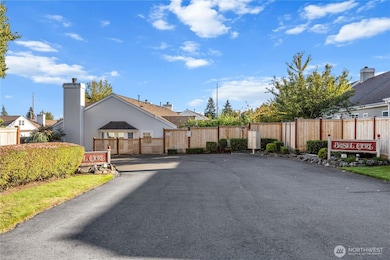 5730 N 21st St unit 4, Tacoma, WA 98406 - photo 2