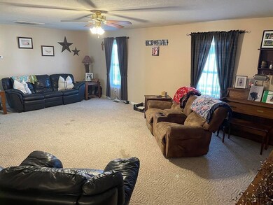 2206 E Apache Ln, Vincennes, IN 47591 - photo 5