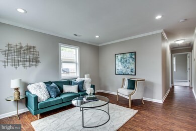 819 Clovis Ave, Capitol Heights, MD 20743 - photo 3