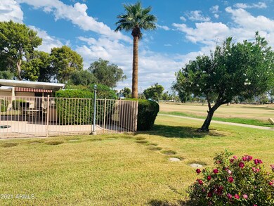 Pool & Golf course