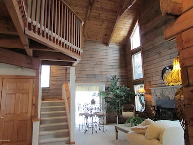 103 Buck Ridge Dr, Drums, PA 18222 - photo 3