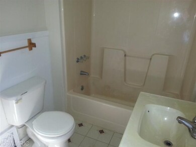 1301 N 8th St, Niles, MI 49120 - photo 4