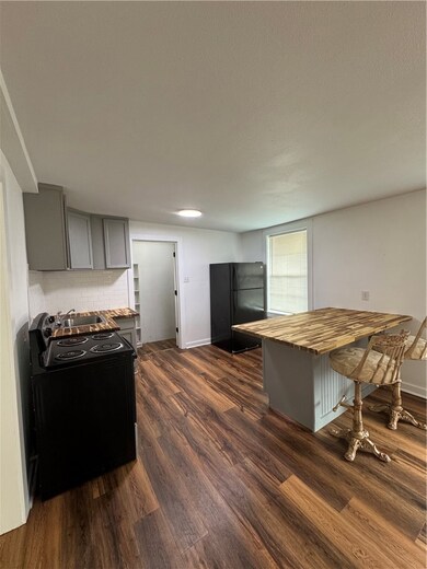 1300 Antone St unit A, Bryan, TX 77803 - photo 5