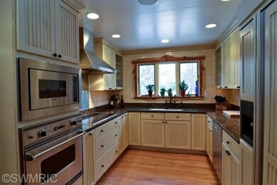 5985 Trail End Rd, Three Oaks, MI 49128 - photo 3