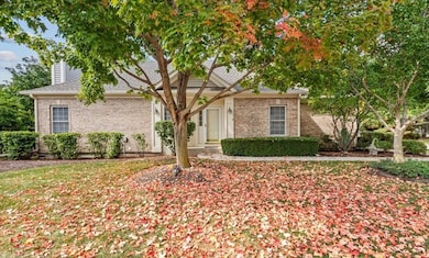 4051 Willow View Dr, Lake In the Hills, IL 60156 - photo 4