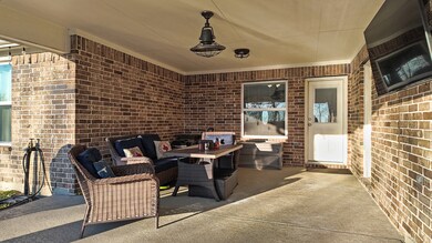 10706 Harry Dr, Needville, TX 77461 - photo 5