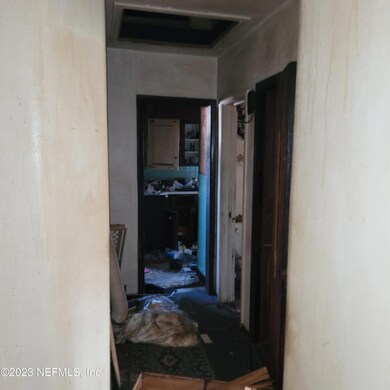 4608 Wheeler Ave, Jacksonville, FL 32210 - photo 4