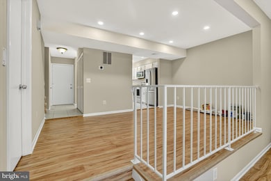 11690 Generation Ct, Reston, VA 20191 - photo 2