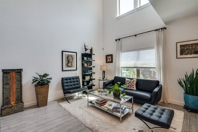 2724 Splendor Ln, Little Elm, TX 75068 - photo 5