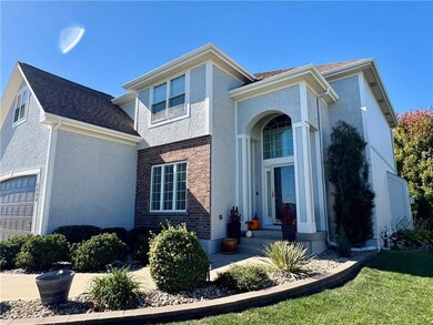 4600 SW Admiral Byrd Dr, Lees Summit, MO 64082 - photo 5