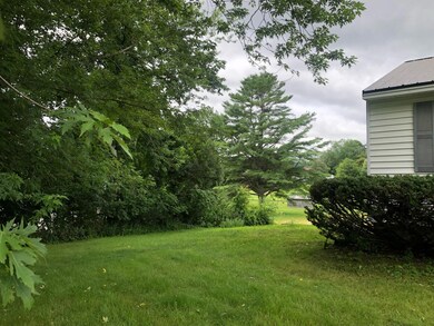 0386 side yard