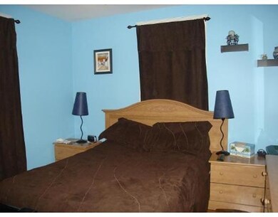 32 Oakland St unit 32, Watertown, MA 02472 - photo 6