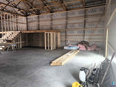 205 Clark Ave, Dell Rapids, SD 57022 - photo 7