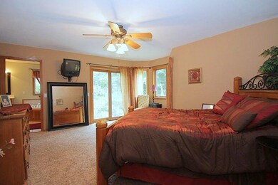 543 Echo Valley Rd, Brooklyn, WI 53521 - photo 3