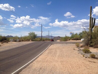 Convenient location, paved roads