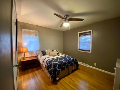 1275 Scott Ave, Waterloo, IA 50701 - photo 4